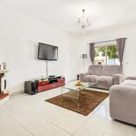 Hébergement de vacances Chiquito - Private Pool&parking - Bbq&ac&wi-fi