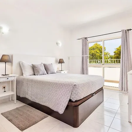 Hébergement de vacances Chiquito - Private Pool&parking - Bbq&ac&wi-fi