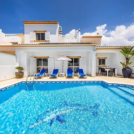 Hébergement de vacances Chiquito - Private Pool&parking - Bbq&ac&wi-fi *