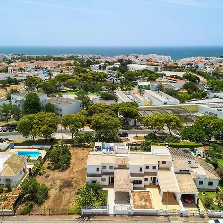 Chiquito - Private Pool&parking - Bbq&ac&wi-fi Hébergement de vacances Albufeira