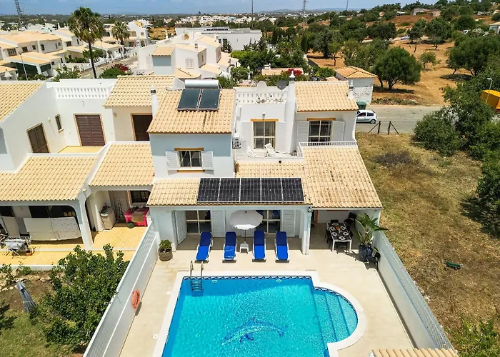 Holiday home Chiquito - Private Pool&parking - Bbq&ac&wi-fi *
