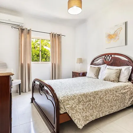 Chiquito - Private Pool&parking - Bbq&ac&wi-fi Ferienhaus Albufeira