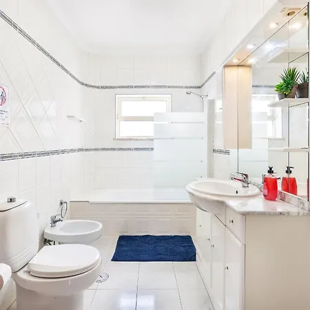 Prázdninový dům Chiquito - Private Pool&parking - Bbq&ac&wi-fi *