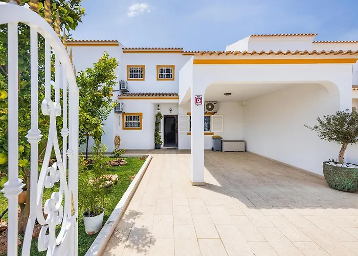 Chiquito - Private Pool&parking - Bbq&ac&wi-fi Албуфейра